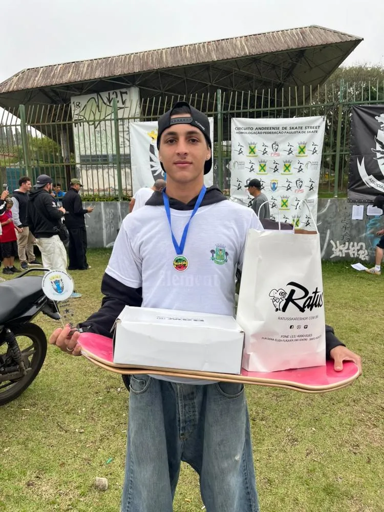 Atleta de Osasco conquista vice-campeonato na 1ª Etapa do Circuito Andreense de Skate 2026 