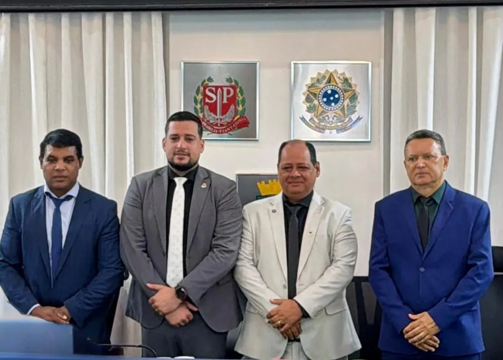 Câmara de Cotia elege Eduardo Nascimento para a presidência do Legislativo